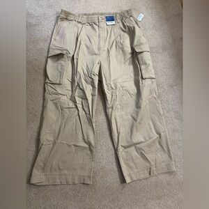 Old Navy High Rise Cargo Pants